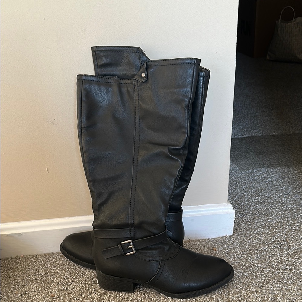 Black Leather Women's Boots